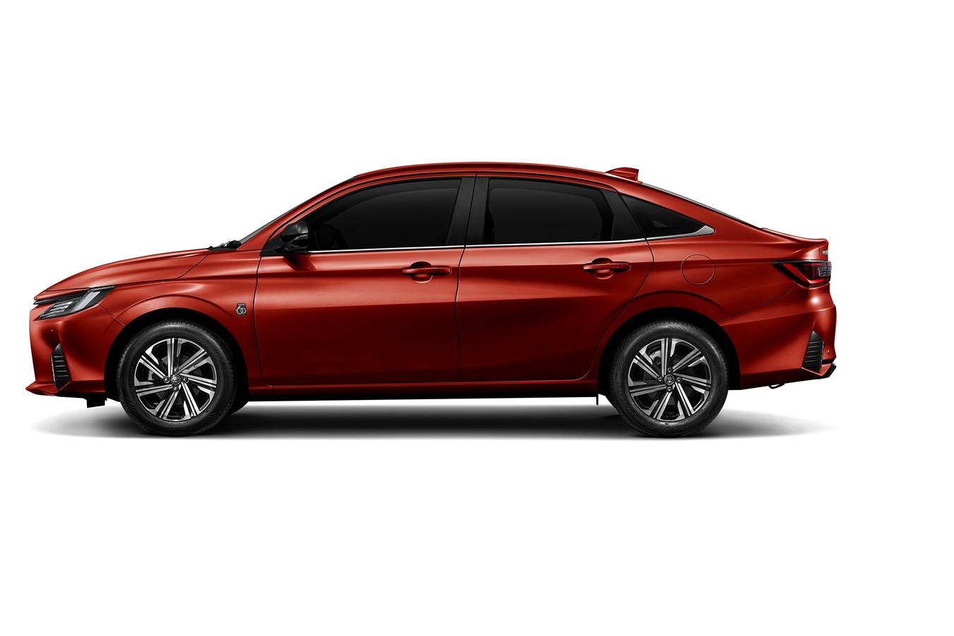 Toyota Yaris ATIV Premium Luxury โตโยต้า ยาริส ปี 2022 : ภาพที่ 2