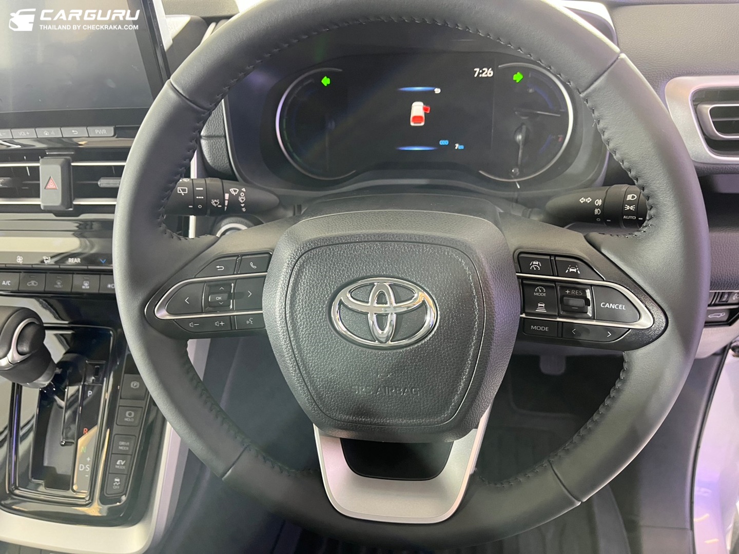 Toyota Innova Zenix 2.0 HEV Smart โตโยต้า อินโนว่า ปี 2023 : ภาพที่ 4