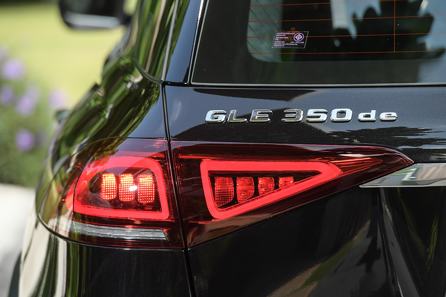 Mercedes-benz GLE-Class GLE 350 de 4MATIC Exclusive เมอร์เซเดส-เบนซ์ จีแอลอี ปี 2021 : ภาพที่ 15