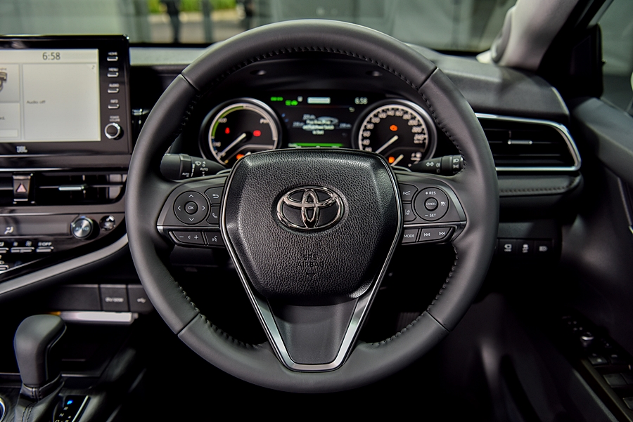 Toyota Camry 2.5 HEV Premium โตโยต้า คัมรี่ ปี 2021 : ภาพที่ 4