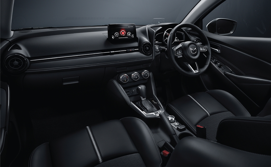 Mazda 2 1.3 S Leather Sedan มาสด้า ปี 2022 : ภาพที่ 2