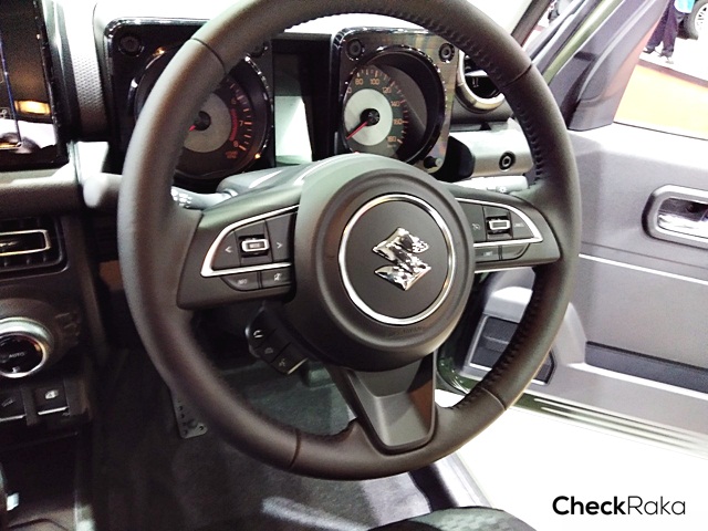 Suzuki Jimny 1.5 L 4WD AT Two-tone ซูซูกิ ปี 2023 : ภาพที่ 17