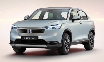 อันดับที่ 9: Honda HR-V e:HEV (ราคา 979,000 - 1,179,000 บาท)