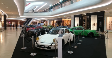 เซ็นทรัล เอ็มบาสซี จัดงานรวมสุดยอดรถ PORSCHE 'RWB Luxuriously Wide' ครั้งแรกในเมืองไทย