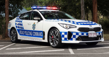 Kia Stinger Australian Police Version 365 แรงม้าไว้ล่าทรชน