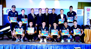 ซูซูกิ ร่วมฉลองความสำเร็จ ฟุตบอลทีมชาติไทย แชมป์ AFF SUZUKI CUP 2016