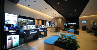 Samsung เปิดตัวศูนย์บริการรูปแบบใหม่ใจกลางกรุงเทพฯ และโปรโมชั่นพิเศษส่งท้ายปี