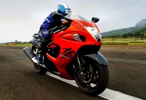 อันดับที่ 9: Suzuki GSX-R 1300 HAYABUSA ปี 2011
