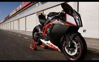 อันดับที่ 6: KTM 1190 RC8 R ปี 2010