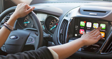 ฟอร์ด จับมือ "แอปพลิเคชัน เวซ" นำเสนอแผนที่นำทาง บนหน้าจอสัมผัส สั่งการด้วยเสียง ในรถฟอร์ดทั่วโลก
