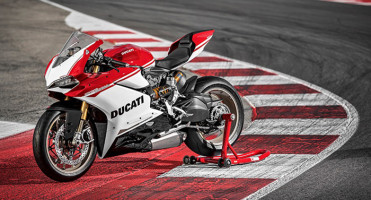 Ducati เผยโฉม 1299 Panigale S Anniversario สุดอลังการ