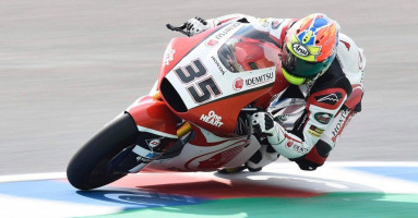 Marquez คว้าแชมป์การแข่งมอเตอร์ไซค์ระดับโลก MotoGP ส่วน "ก้อง" ประเดิม 6 แต้มแรกใน Moto2