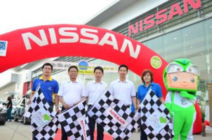 Nissan จัดคาราวาน อีโค คาร์ ปันความสุขน้องๆ ที่เมืองกาญจนบุรี