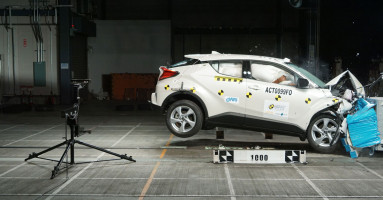 Toyota C-HR ได้รับรางวัลระดับ 5 ดาว จาก ASEAN NCAP