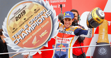 Marquez คว้า Triple Crown Champions ให้ Repsol Honda ส่วน Lorenzo ลงแข่งเรซสุดท้ายใน MotoGP