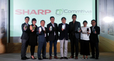 "คอมติวา" จับมือพันธมิตร "ชาร์ป" เปิดตัวสมาร์ทโฟนรุ่น M1 และ Z2 ครั้งแรกในประเทศไทย
