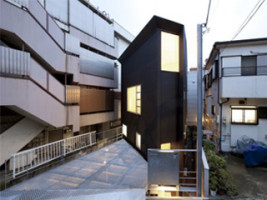 10 บ้านสุดผอม บนพื้นที่สุดแพงในญี่ปุ่น