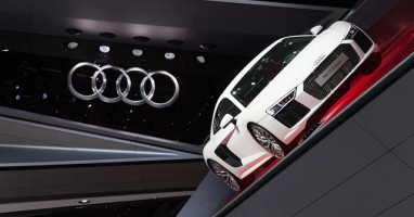 ประมวลภาพ งานแสดงรถยนต์ที่ยิ่งใหญ่ที่สุดในเยอรมนี "Frankfurt Motor Show 2015"