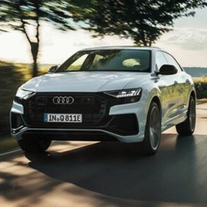 รายชื่อศูนย์-โชว์รูมอาวดี้ Audi Q8 60 TFSI e quattro S line Black Edition ปี 2022