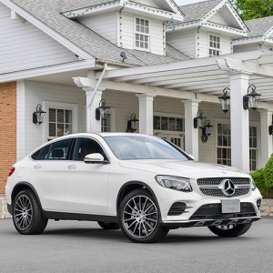 รายชื่อศูนย์-โชว์รูมเมอร์เซเดส-เบนซ์ Mercedes-benz GLC-Class GLC 220 d AMG Dynamic ปี 2017