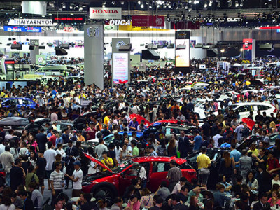 ตรวจโปรโมชั่นเด็ด ค่ายรถชั้นนำ ในงาน Motor Expo 2016
