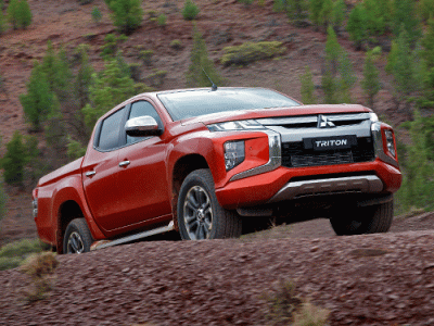 รายชื่อศูนย์-โชว์รูมมิตซูบิชิ Mitsubishi Triton Double Cab Plus GLX MT MY2019 ปี 2019