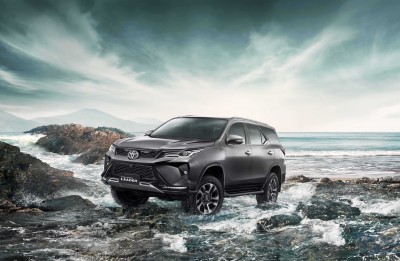 รายชื่อศูนย์-โชว์รูมโตโยต้า Toyota Fortuner 2.4 Leader V AT ปี 2023