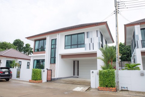 วอเทอร์ไซด์ จันทบุรี (Waterside Chanthaburi)