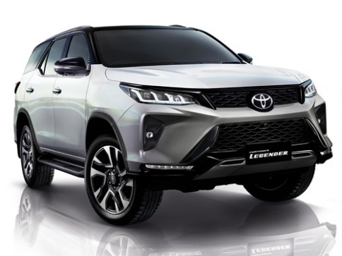 โตโยต้า Toyota Fortuner 2.8 Legender 4WD AT ปี 2022