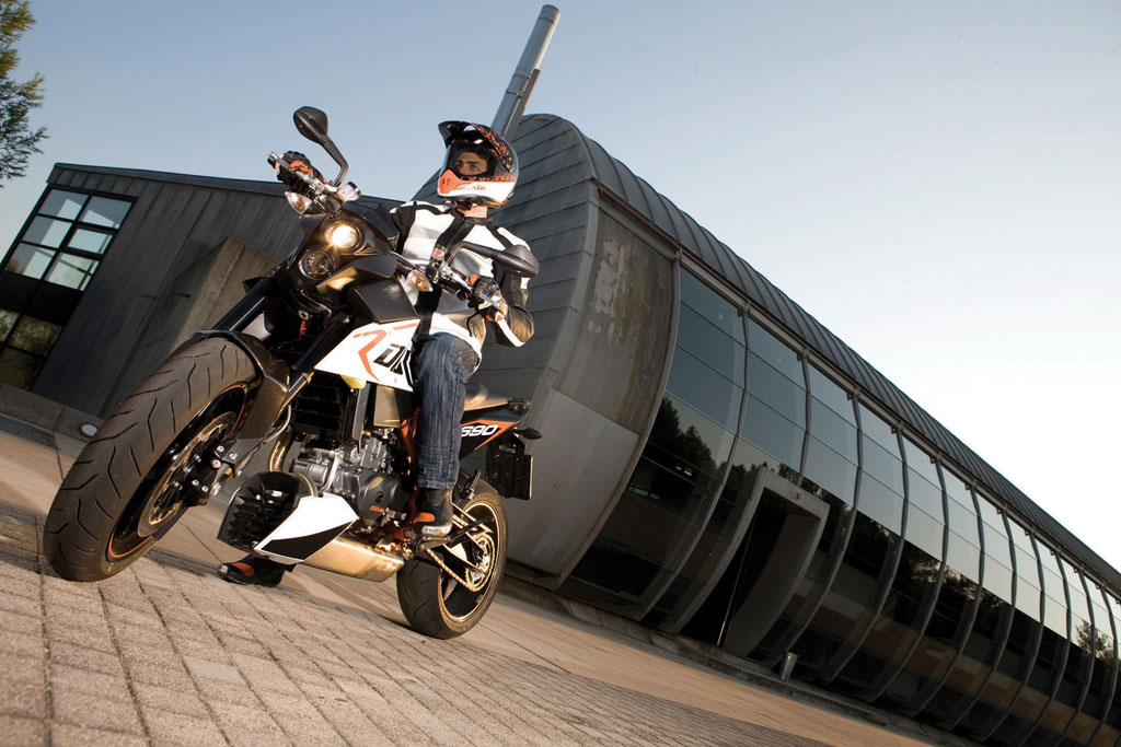 KTM 690 Duke R เคทีเอ็ม 690ดู้ค ปี 2010 : ภาพที่ 5