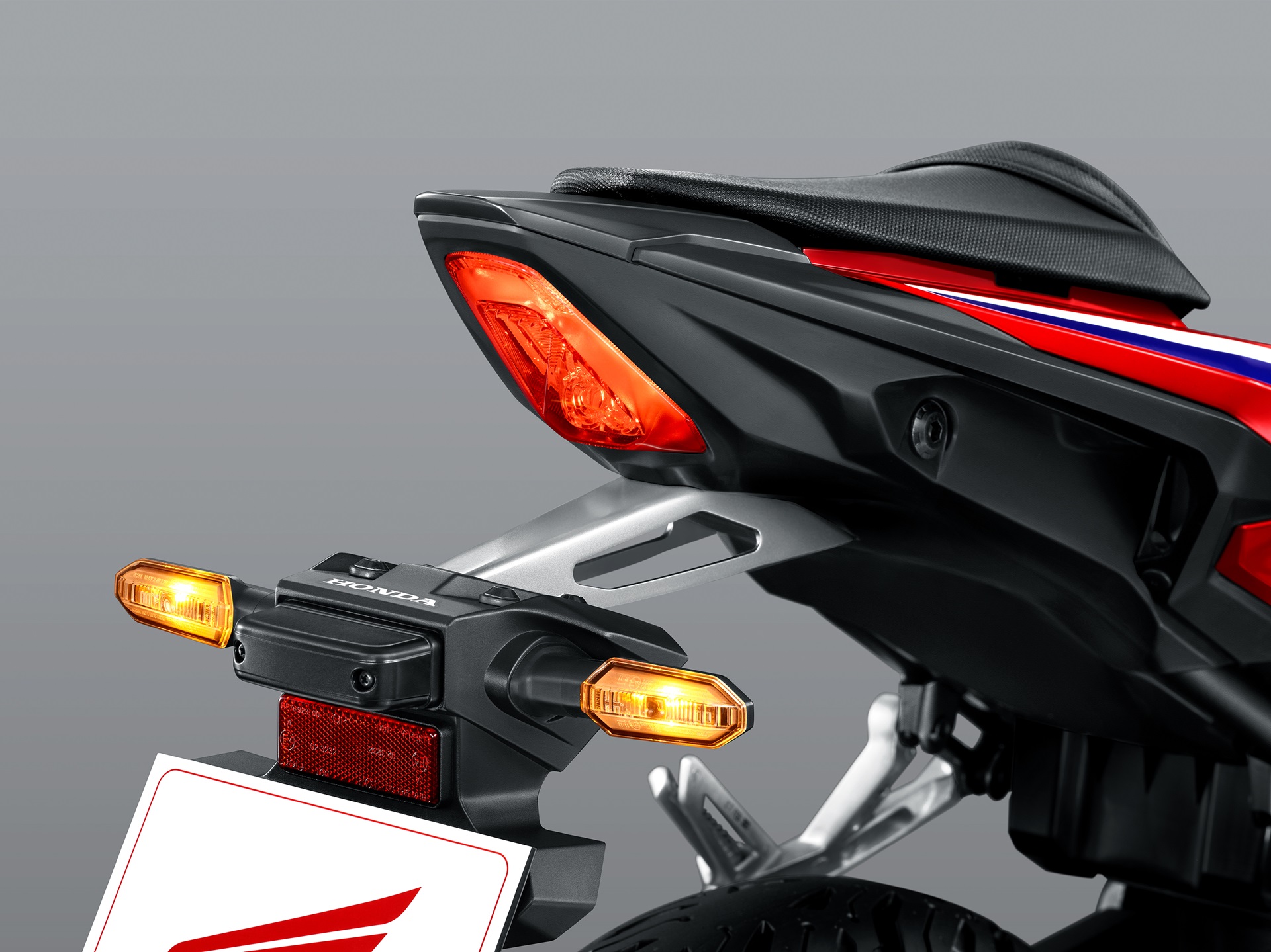 Honda CBR 500R ฮอนด้า ซีบีอาร์ ปี 2023 : ภาพที่ 8