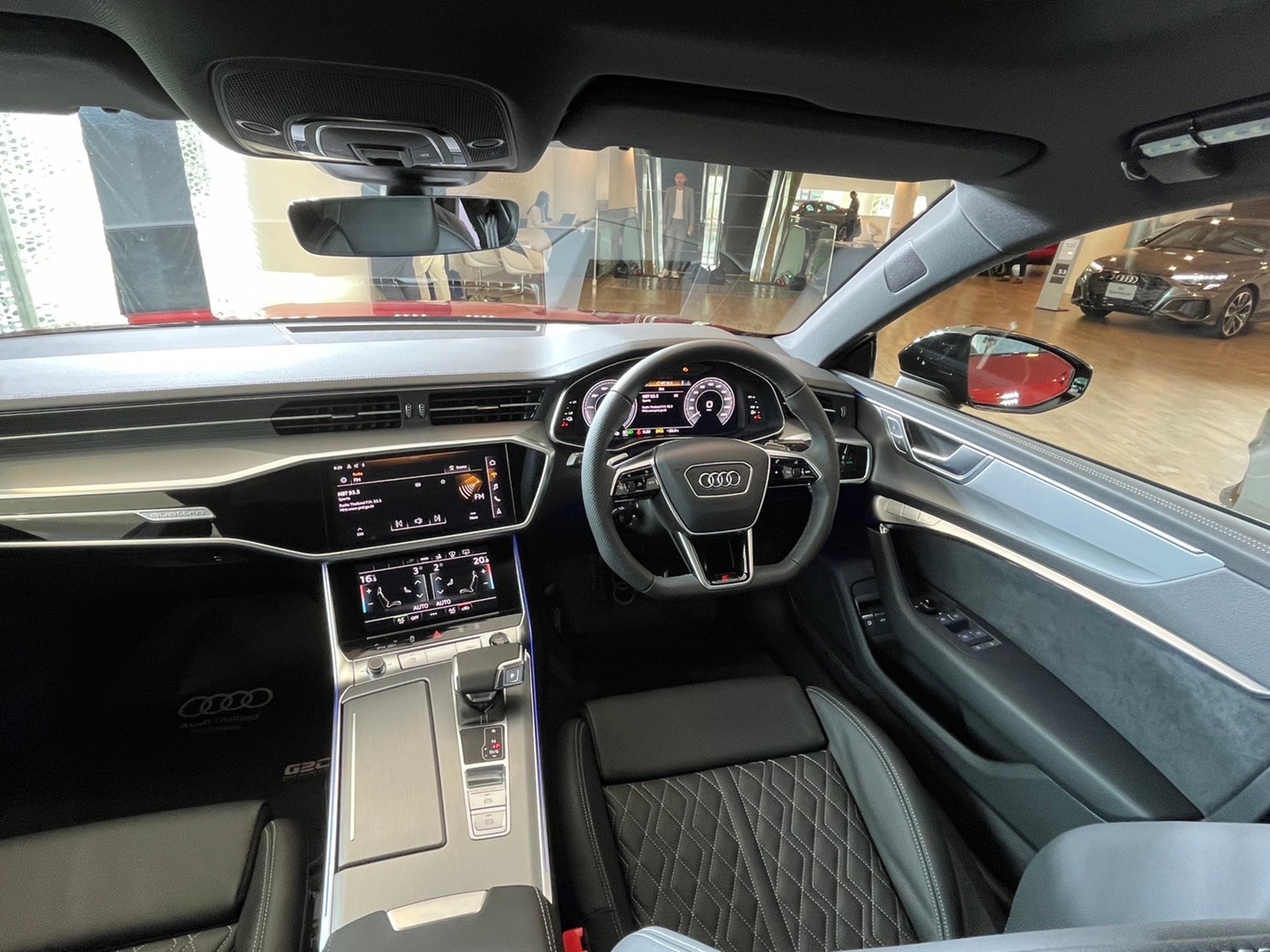 Audi A7 Sportback 55 TFSI e quattro S line อาวดี้ ปี 2023 : ภาพที่ 7