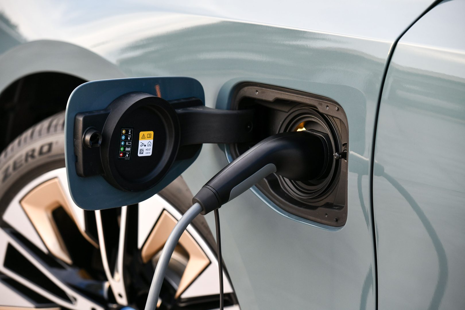 BMW Series 5 530e Inspiring บีเอ็มดับเบิลยู ซีรีส์5 ปี 2025 : ภาพที่ 9