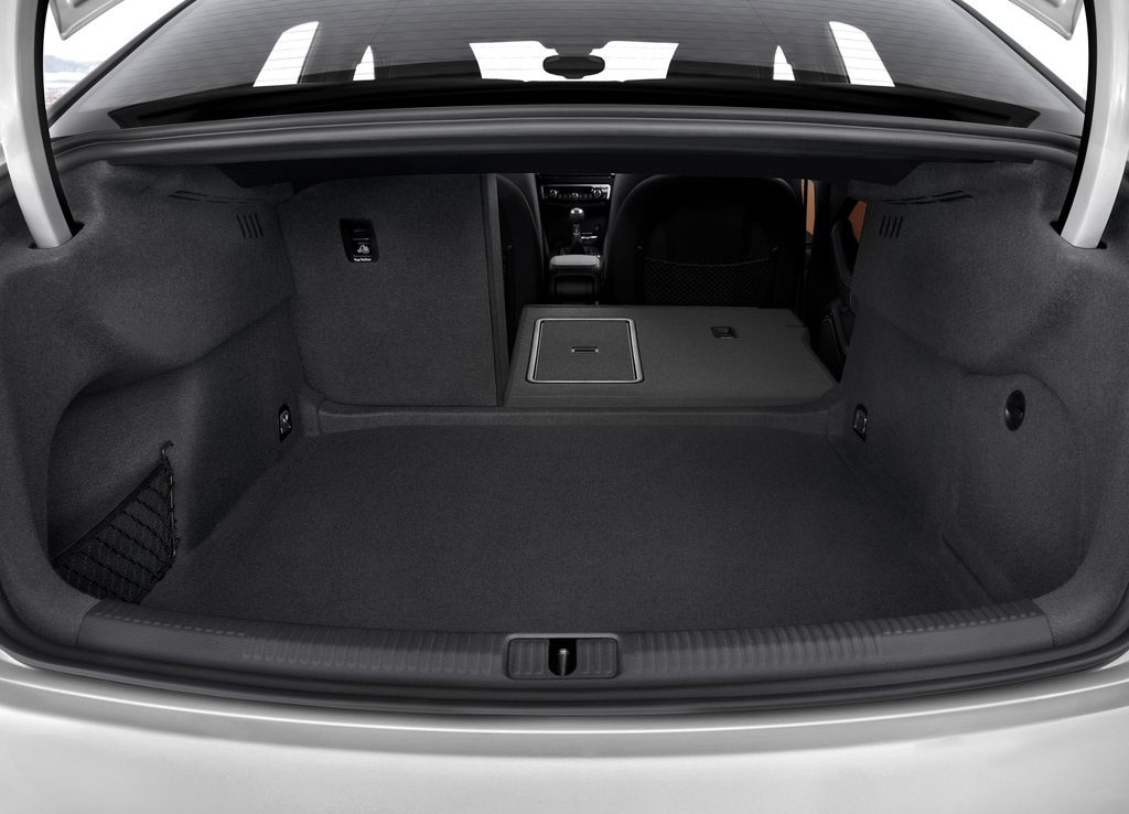 Audi A3 Limousine 1.4 TFSI อาวดี้ เอ 3 ปี 2014 : ภาพที่ 7