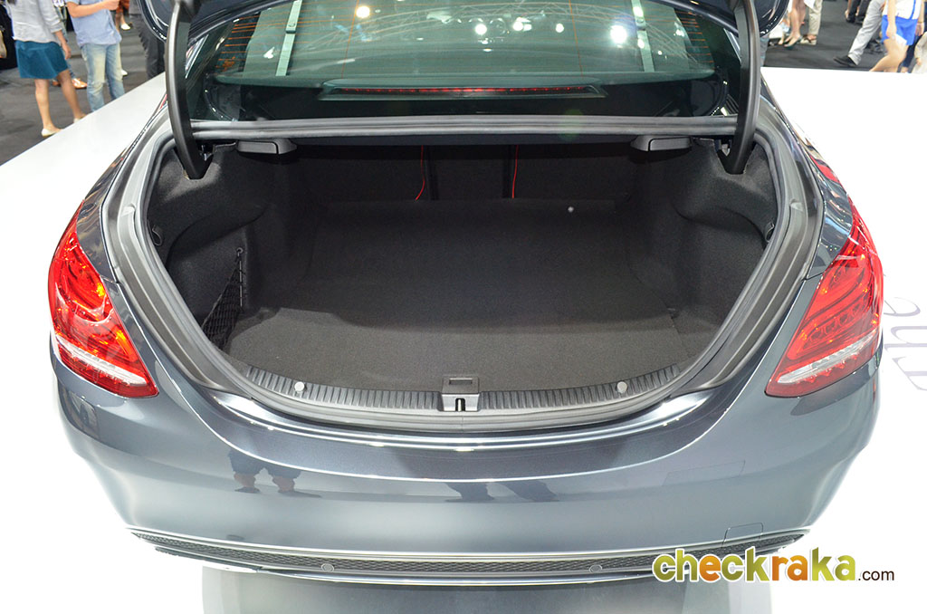 Mercedes-benz C-Class C 300 BlueTEC Hybrid AMG Dynamic เมอร์เซเดส-เบนซ์ ซี-คลาส ปี 2014 : ภาพที่ 13