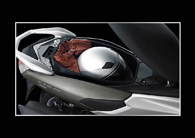 Yamaha NMAX 155cc ยามาฮ่า เอ็นแม็กซ์ ปี 2017 : ภาพที่ 13