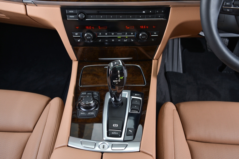 BMW Series 7 730Li บีเอ็มดับเบิลยู ซีรีส์7 ปี 2014 : ภาพที่ 6