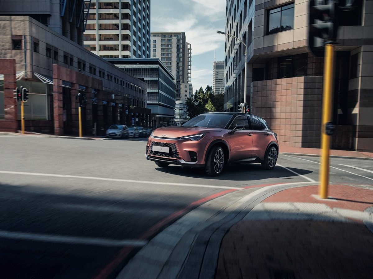 Lexus LBX Bespoke เลกซัส ปี 2024 : ภาพที่ 3