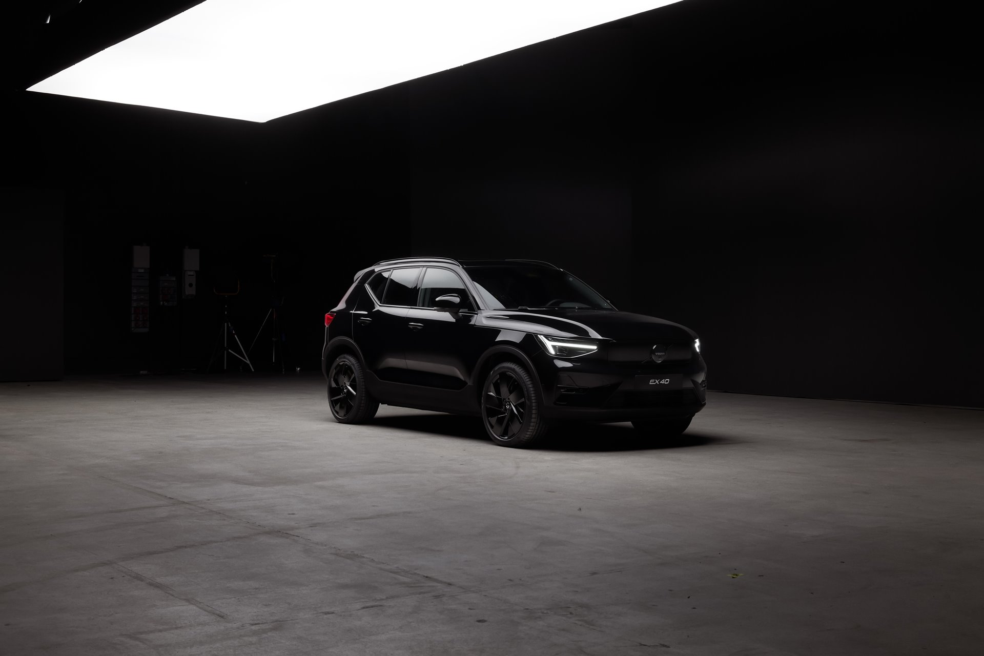 Volvo EX40 Ultra - Twin Motor Black Edition วอลโว่ ปี 2024 : ภาพที่ 1