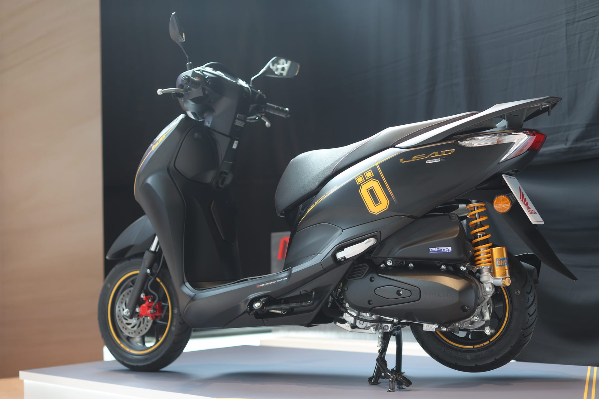 Honda Lead 125 Ohlins Special Edition ฮอนด้า ปี 2024 : ภาพที่ 7