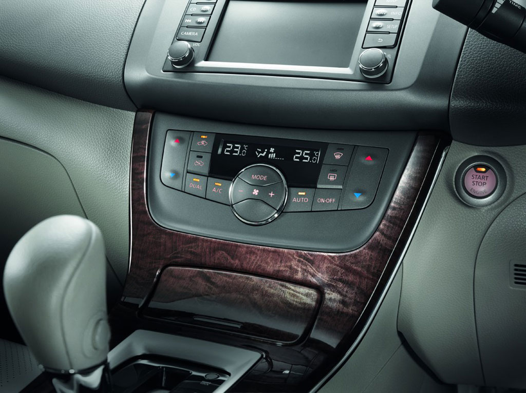 Nissan Sylphy 1.6 S M/T นิสสัน ซีลฟี่ ปี 2012 : ภาพที่ 13