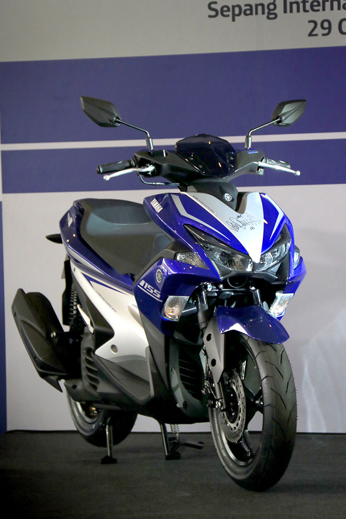 Yamaha Aerox 155 R ยามาฮ่า แอร็อกซ์ 155 ปี 2017 : ภาพที่ 2