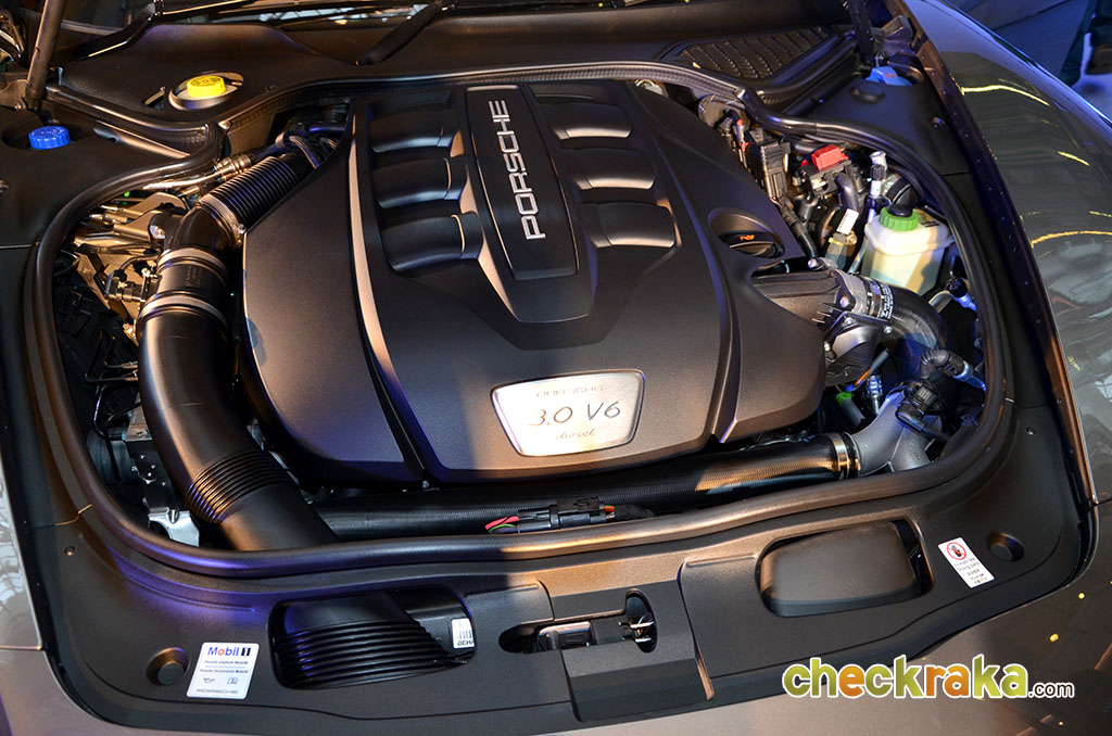 Porsche Panamera V6 Diesel ปอร์เช่ พานาเมร่า ปี 2013 : ภาพที่ 14