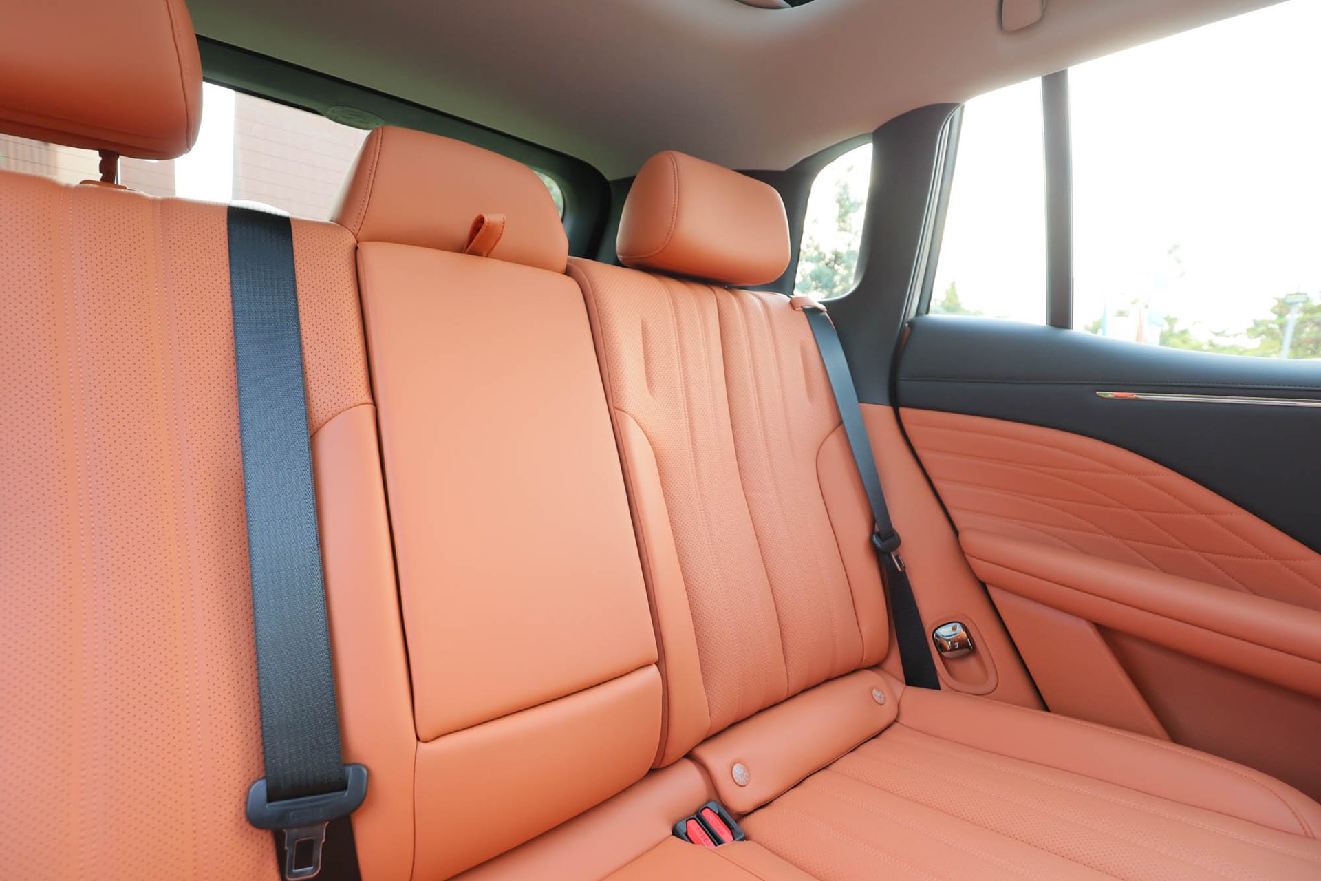 Aion V 602 Luxury ปี 2024 : ภาพที่ 13