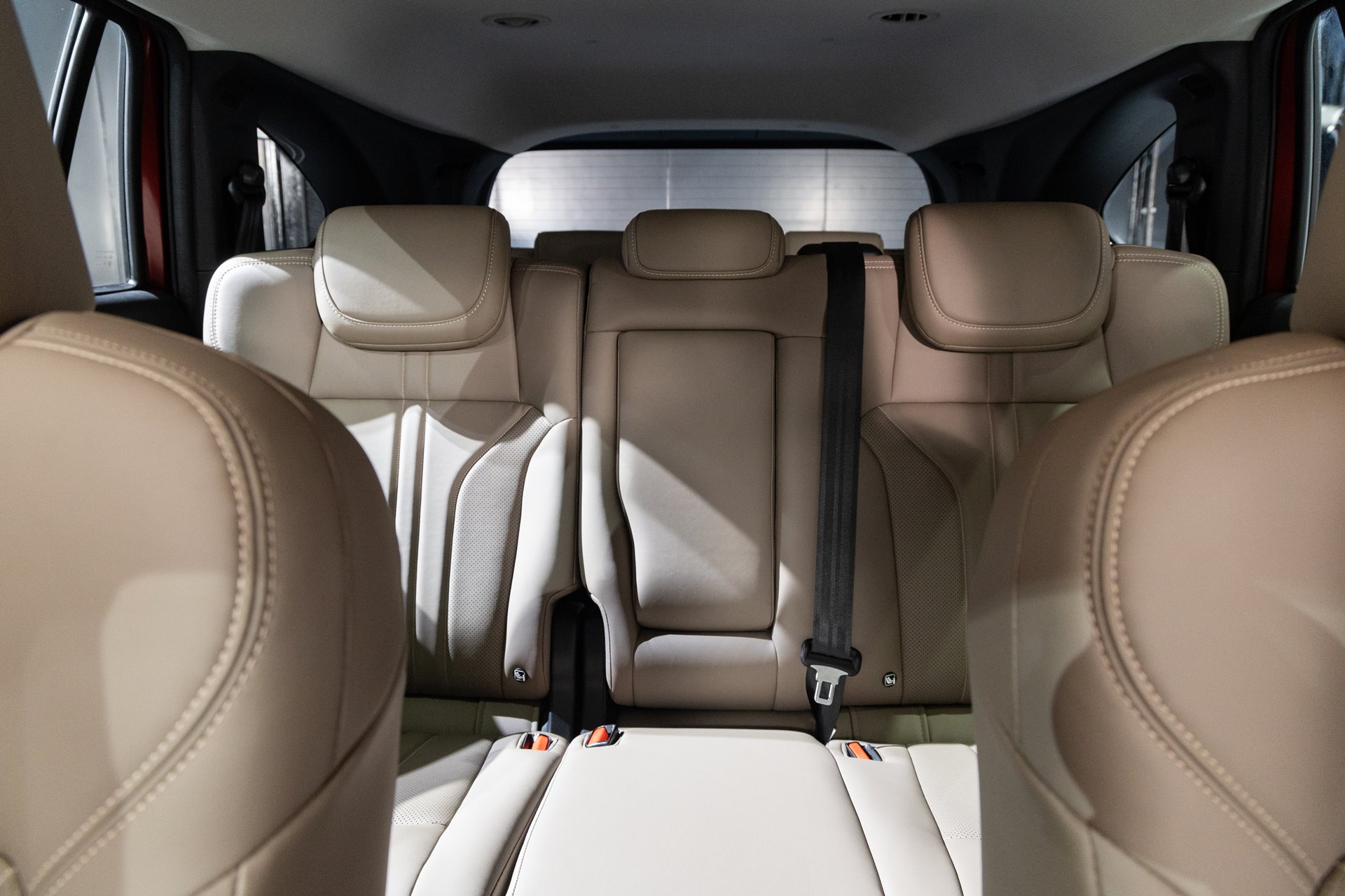 Isuzu MU-X 4x2 2.2 Ultimate A/T อีซูซุ ปี 2024 : ภาพที่ 12