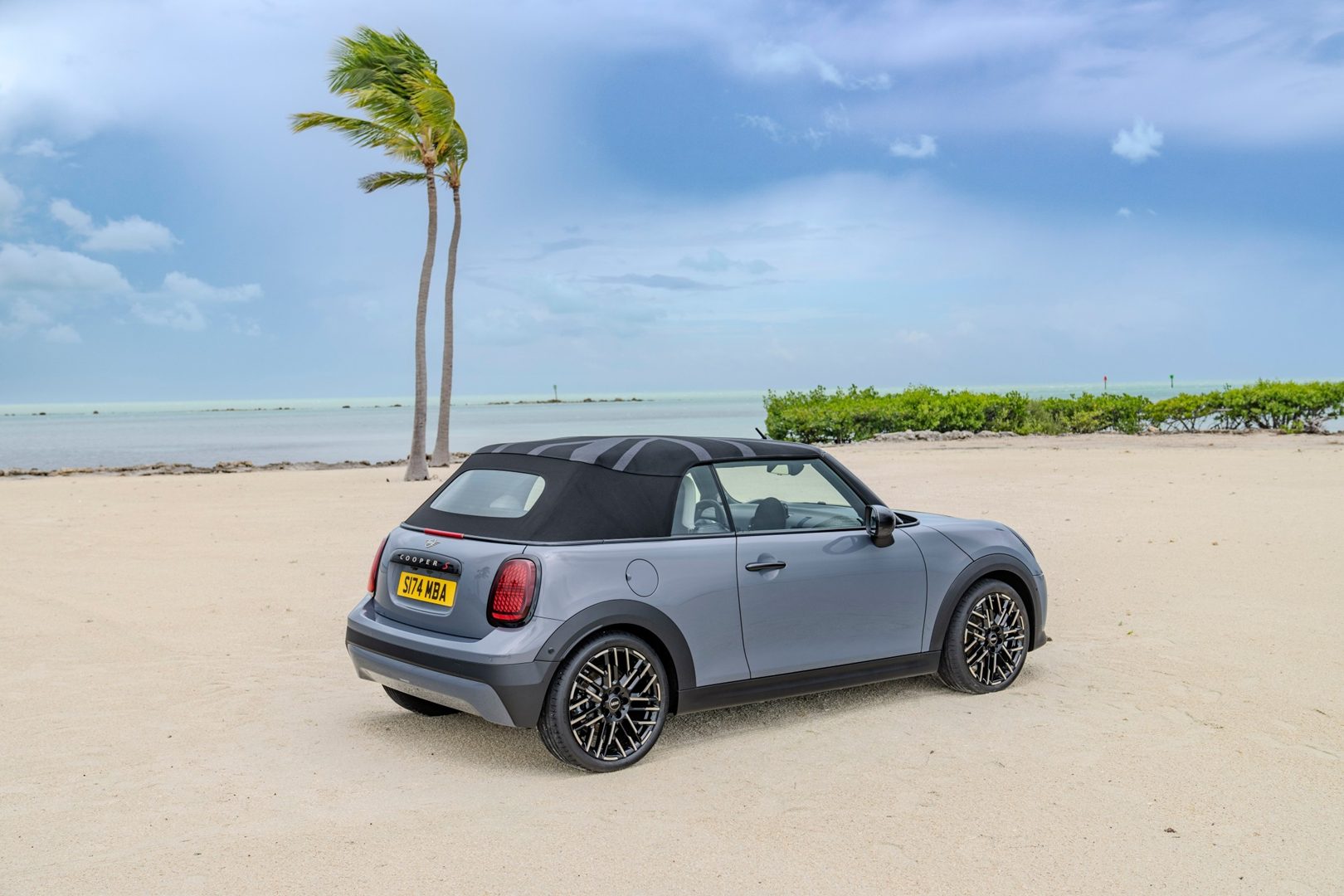 Mini Convertible Cooper S มินิ คอนเวอร์ติเบิล ปี 2025 : ภาพที่ 3