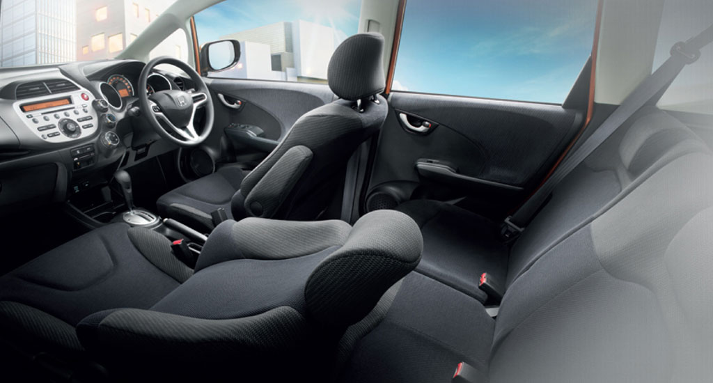Honda Jazz S MT ฮอนด้า แจ๊ส ปี 2011 : ภาพที่ 4