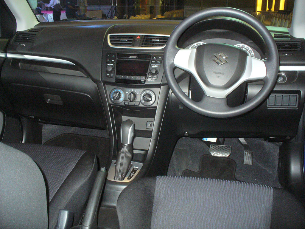 Suzuki Swift GL MT ซูซูกิ สวิฟท์ ปี 2012 : ภาพที่ 8