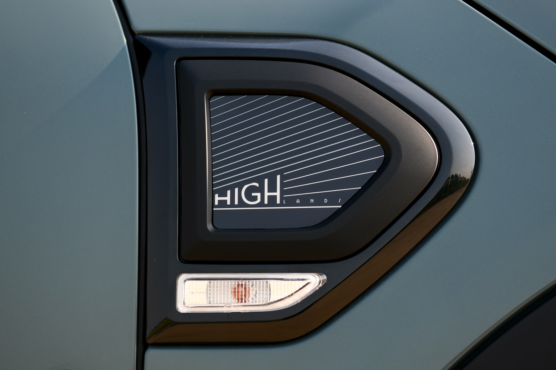 Mini Countryman Cooper S Highlands Edition มินิ คันทรีแมน ปี 2024 : ภาพที่ 6