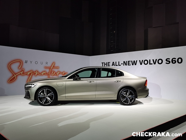 Volvo S60 T8 Twin Engine AWD Momentum วอลโว่ เอส60 ปี 2020 : ภาพที่ 20
